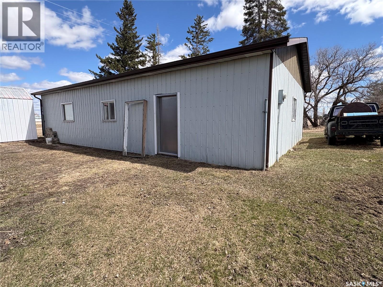 404 Yellowhead Highway, Theodore, Saskatchewan  S0A 4C0 - Photo 2 - SK035590