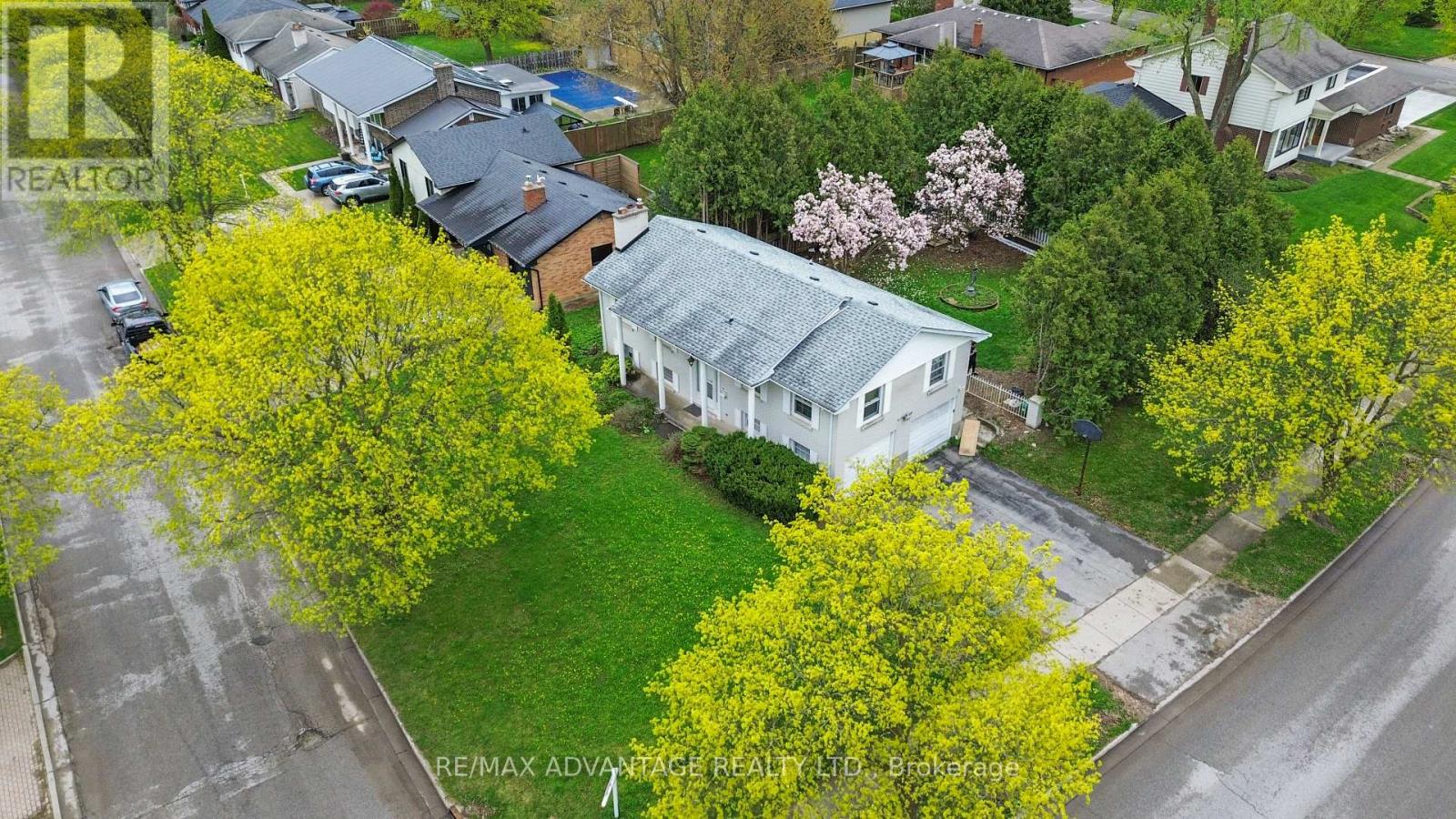 485 CHIDDINGTON AVENUE, London South, Ontario