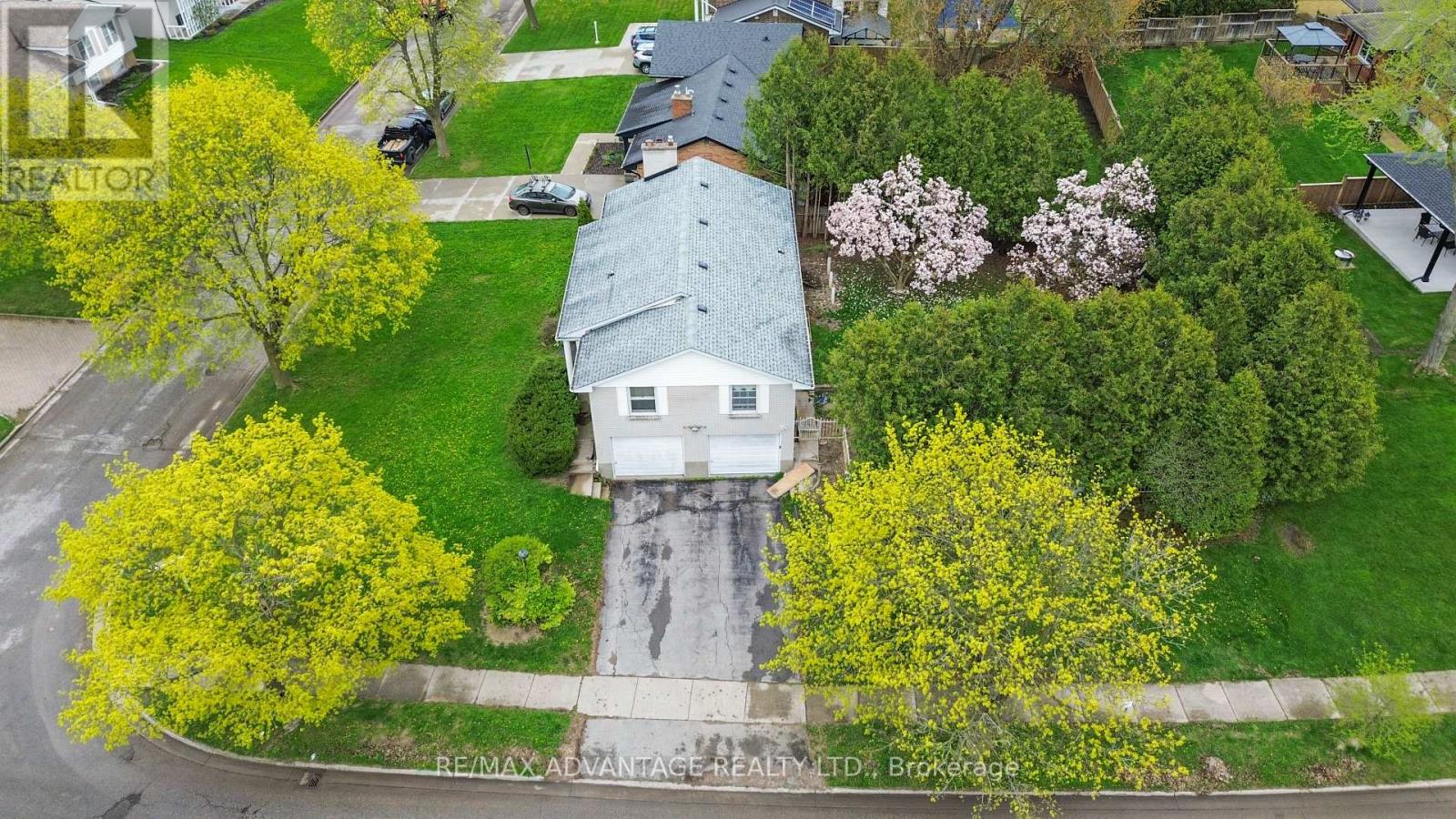 485 Chiddington Avenue, London South, Ontario  N6C 2W1 - Photo 3 - X13113746