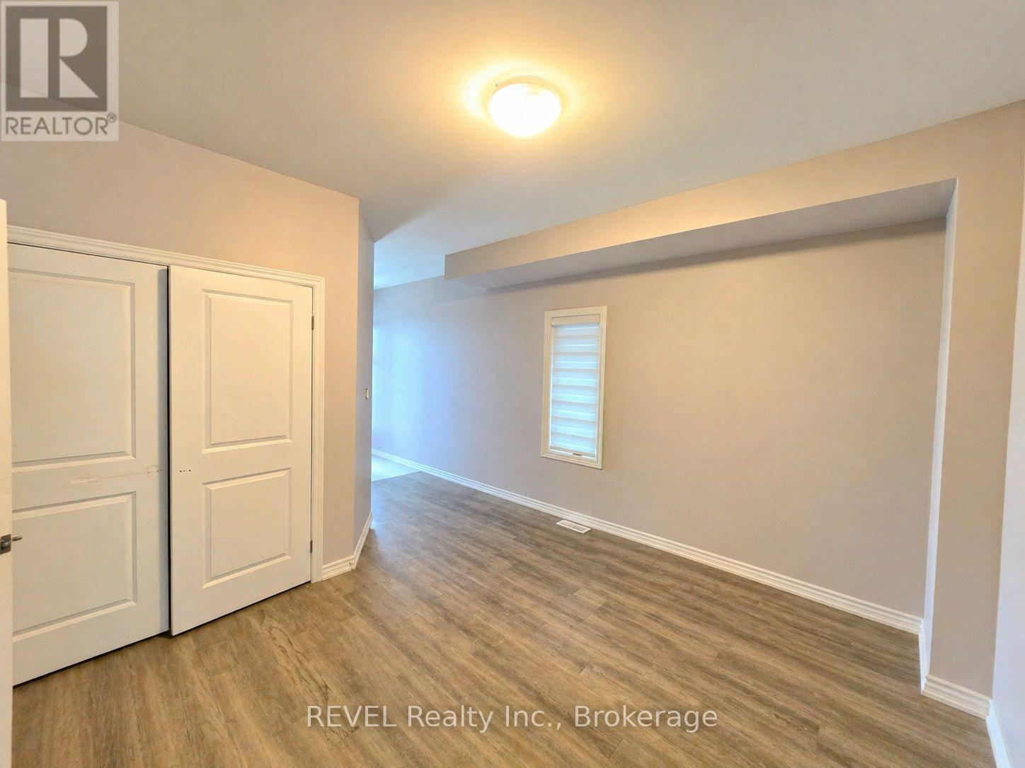 9 Caroline Street, Welland, Ontario  L3B 0J8 - Photo 2 - X13087870