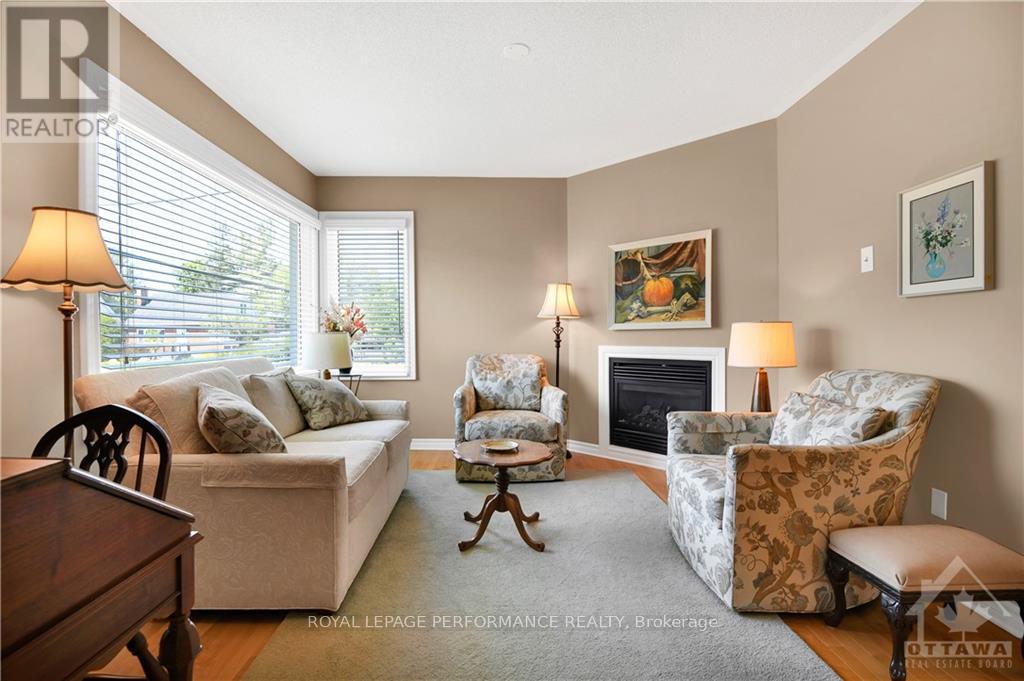 1707 Edge Hill Place, Ottawa, Ontario  K1V 7W5 - Photo 3 - X13113714