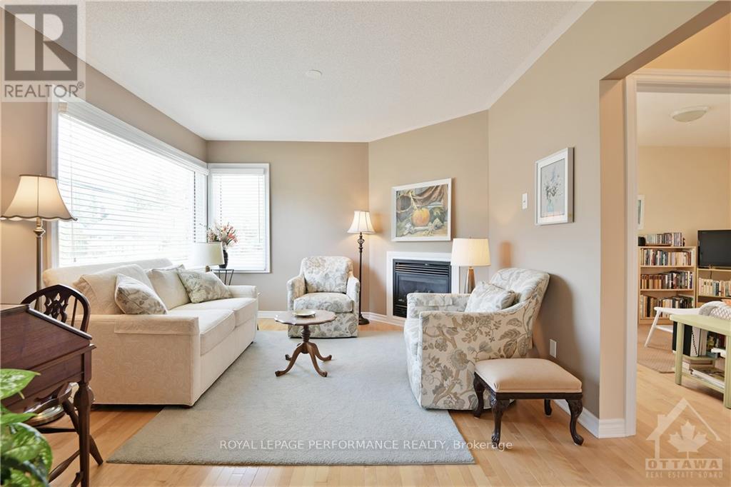 1707 Edge Hill Place, Ottawa, Ontario  K1V 7W5 - Photo 4 - X13113714