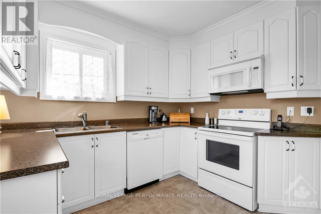 1707 Edge Hill Place, Ottawa, Ontario  K1V 7W5 - Photo 8 - X13113714