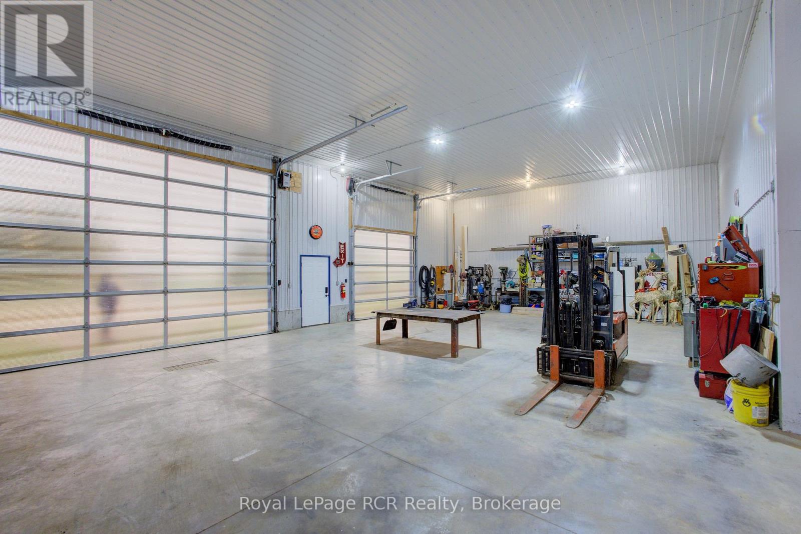 8220 Line 8, Wellington North, Ontario  N0G 2E0 - Photo 26 - X12993744