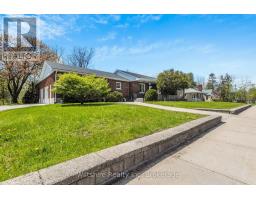 427 BROADWAY STREET, Tillsonburg, Ontario