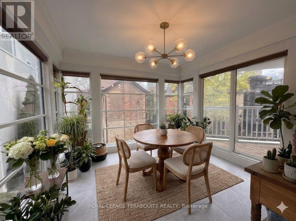 Unit 2 - 8 Webster Avenue, Toronto, Ontario  M5R 1N7 - Photo 11 - C13113696