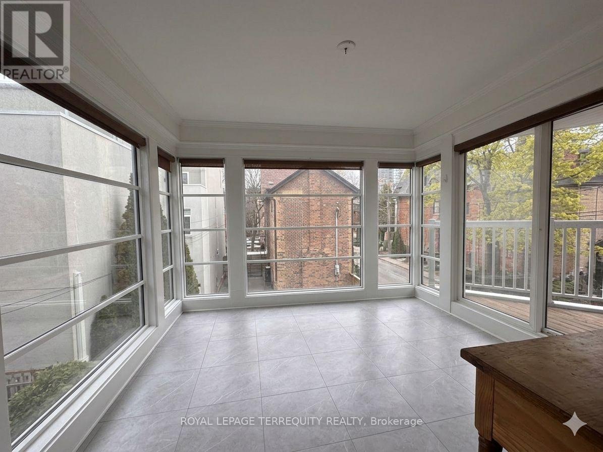 Unit 2 - 8 Webster Avenue, Toronto, Ontario  M5R 1N7 - Photo 12 - C13113696