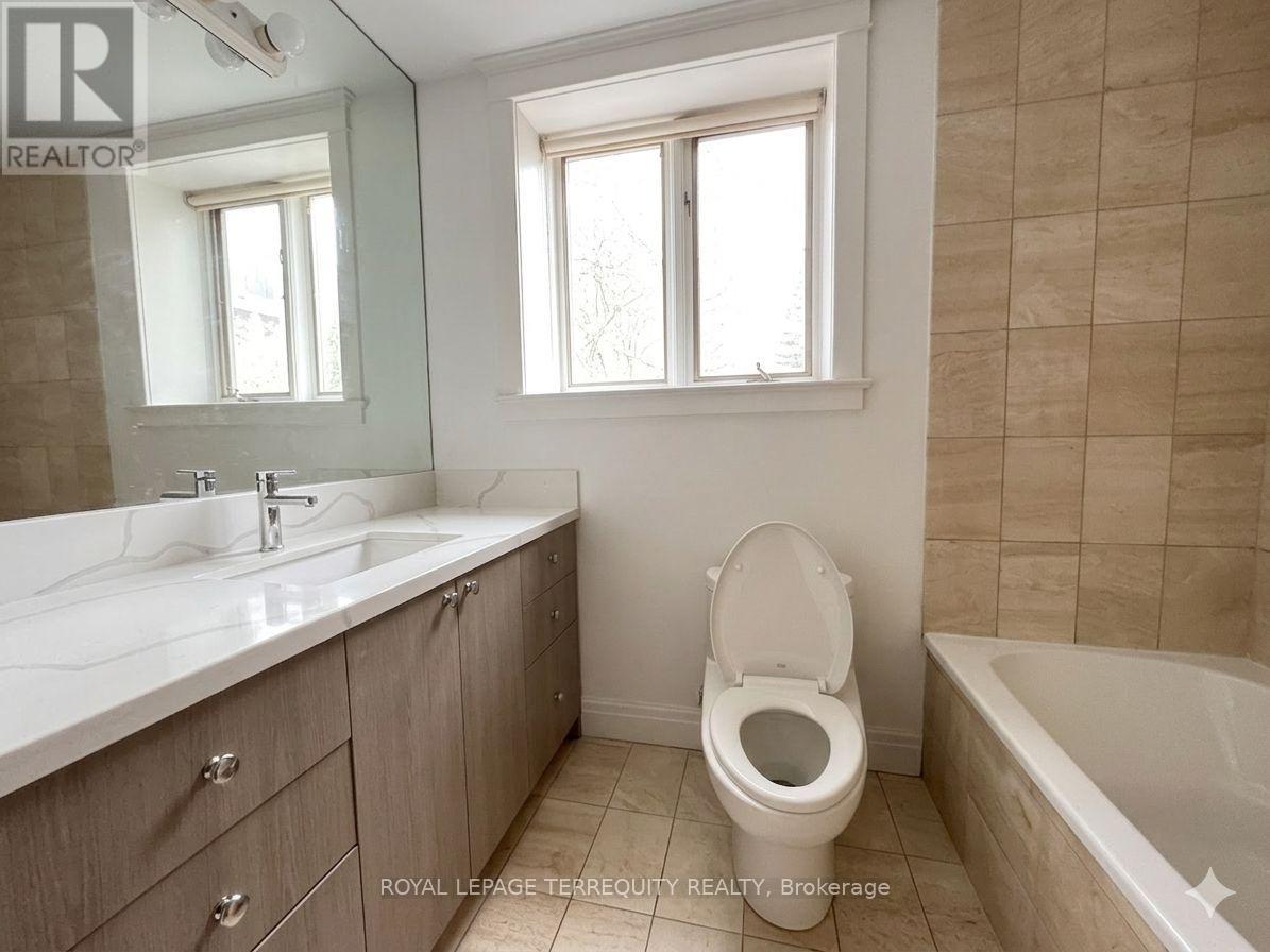 Unit 2 - 8 Webster Avenue, Toronto, Ontario  M5R 1N7 - Photo 15 - C13113696