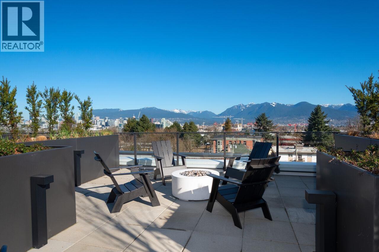 310 2520 Guelph Street, Vancouver, British Columbia  V5T 0K7 - Photo 2 - R3122206