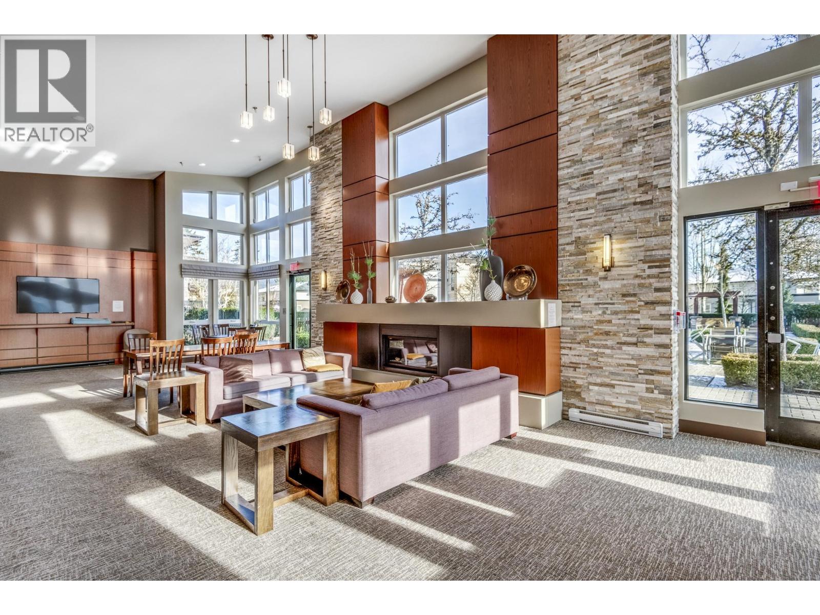 3101 3102 Windsor Gate, Coquitlam, British Columbia  V3B 0J3 - Photo 39 - R3122227