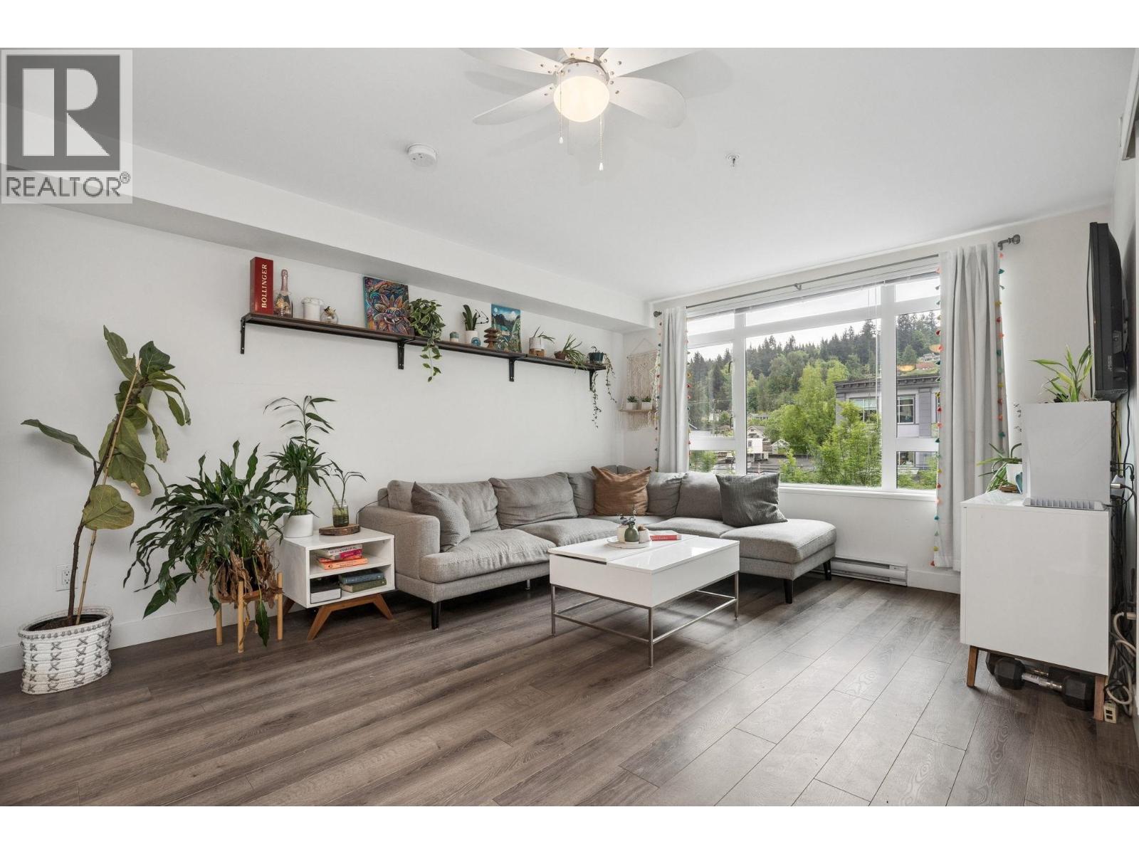 302 2525 Clarke Street, Port Moody, British Columbia  V3H 0J3 - Photo 6 - R3122235