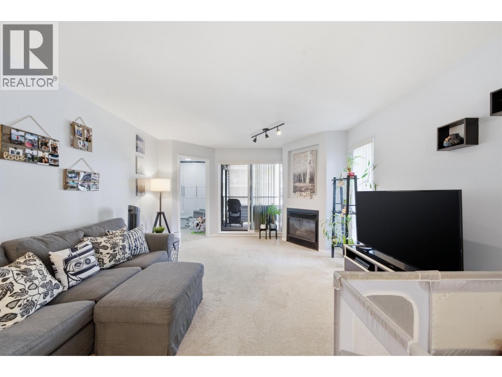 309 2915 Glen Drive, Coquitlam, British Columbia  V3B 7H8 - Photo 7 - R3122253