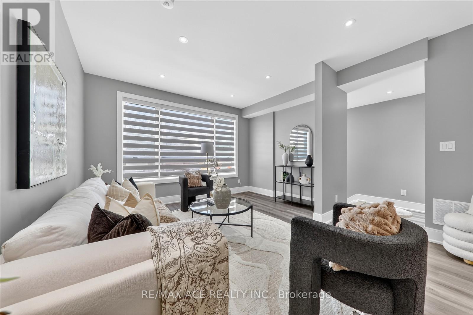 33 August Avenue, Toronto, Ontario  M1L 3M8 - Photo 8 - E13113706