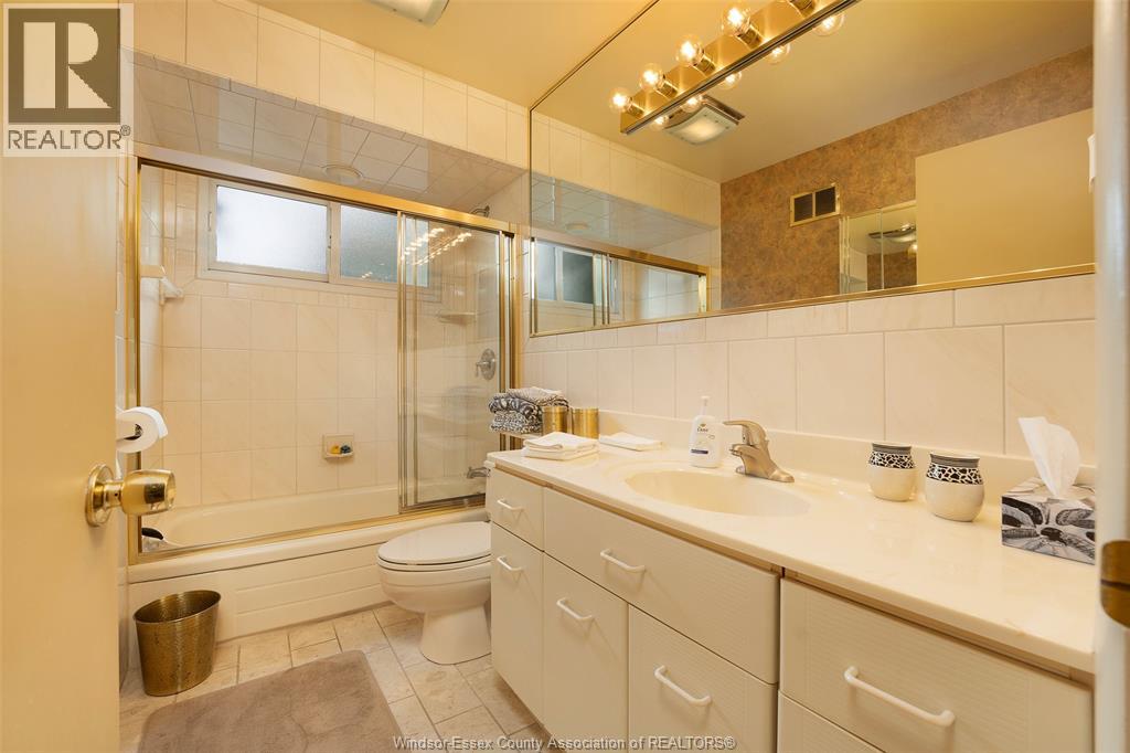 3500 Victoria Boulevard, Windsor, Ontario  N9E 3L3 - Photo 28 - 26010748