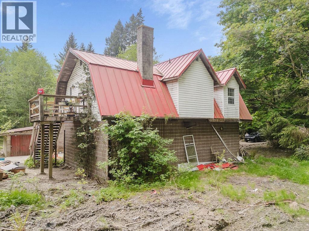 1575 Burton Road, Gibsons, British Columbia  V0N 1V2 - Photo 8 - R3122230