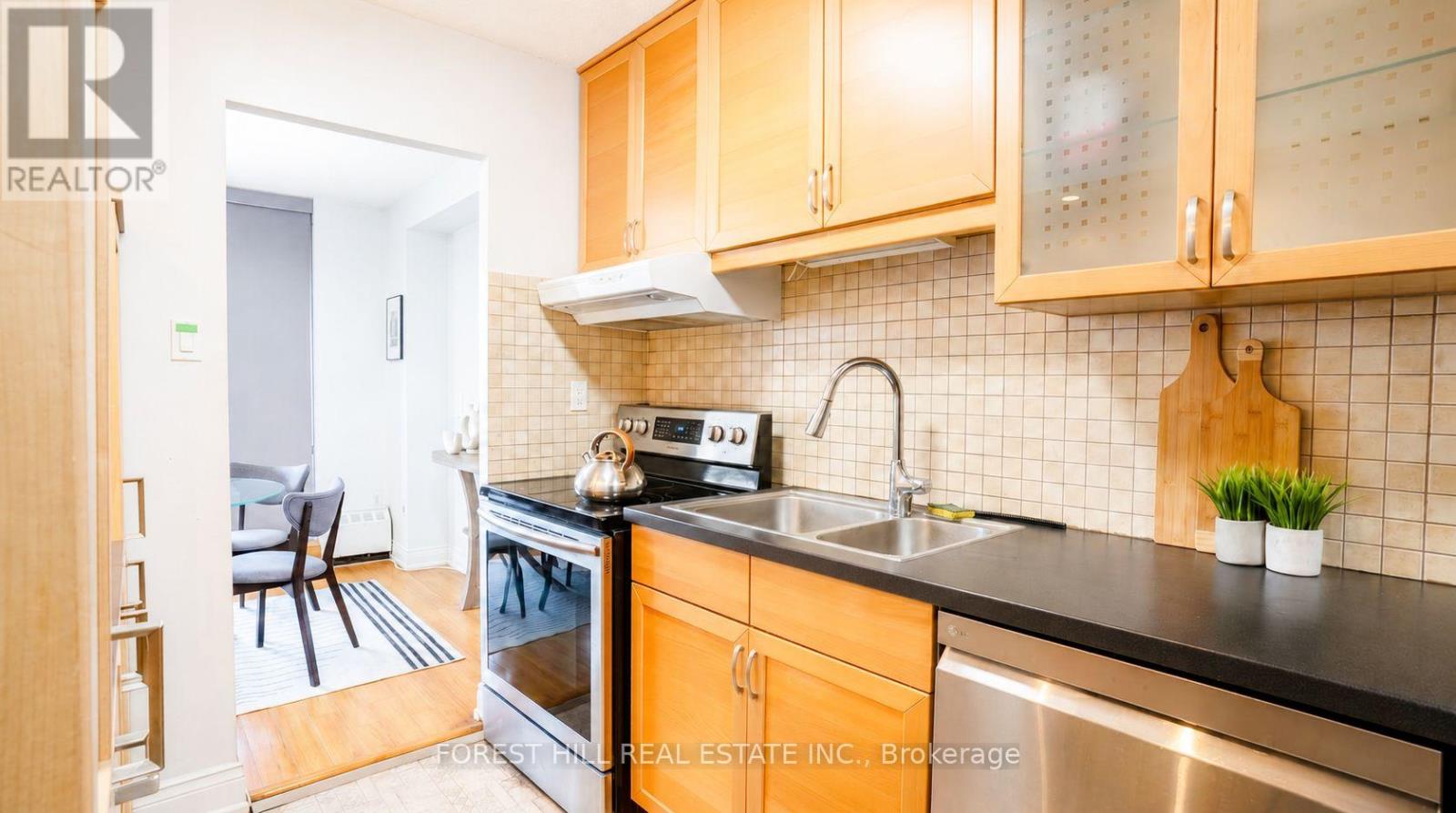 302 - 180 Dudley Avenue, Markham, Ontario  L3T 4X2 - Photo 8 - N13101746