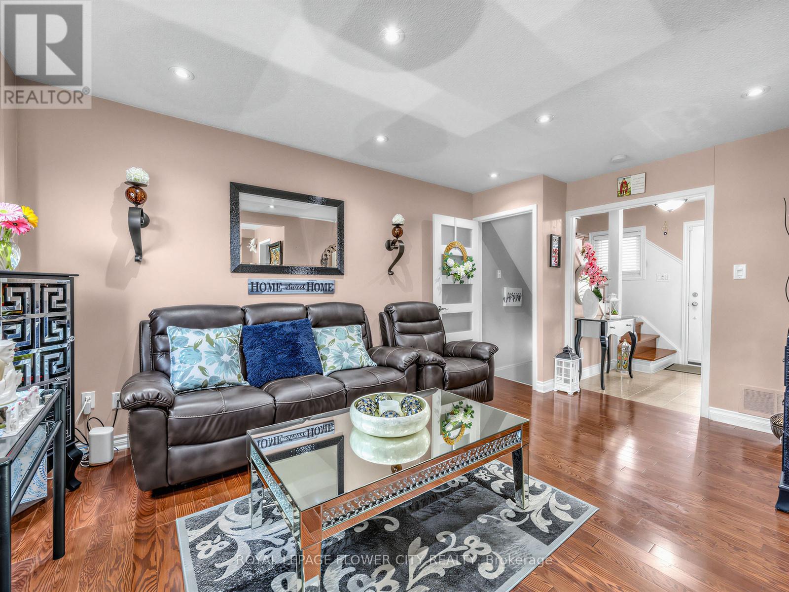16 Blossom Avenue, Brampton, Ontario  L6X 2W3 - Photo 14 - W13087492