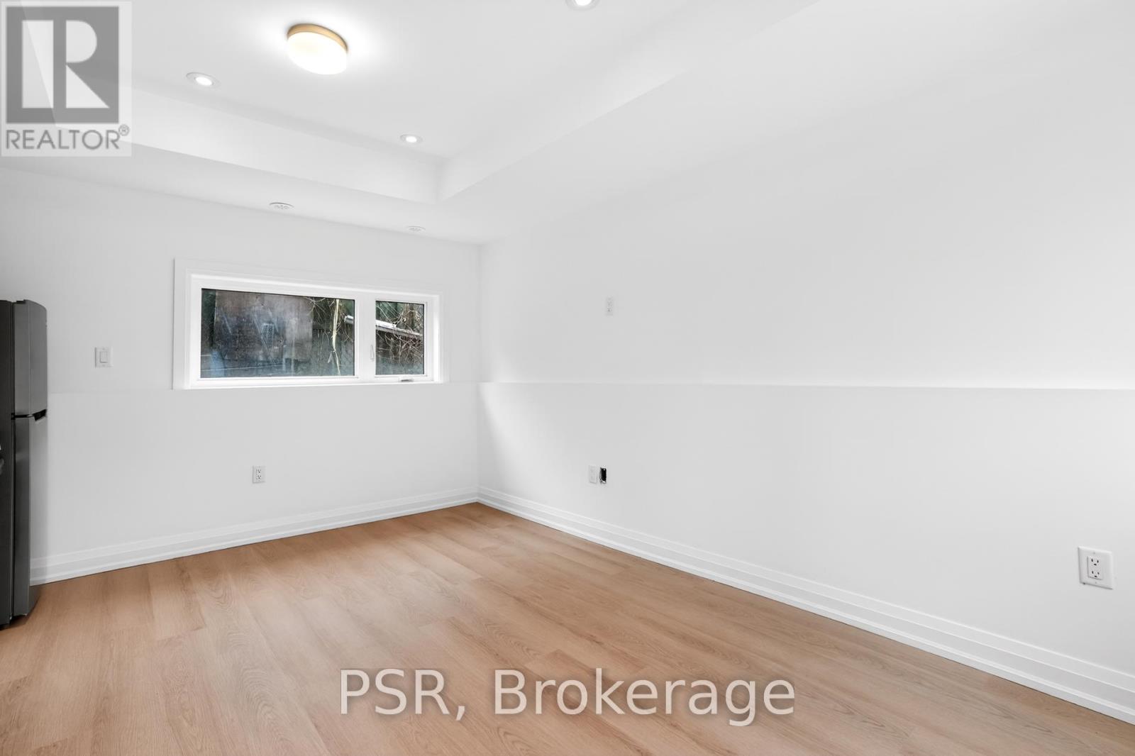 E - 218 Aileen Avenue, Toronto, Ontario  M6M 1G4 - Photo 15 - W13113720