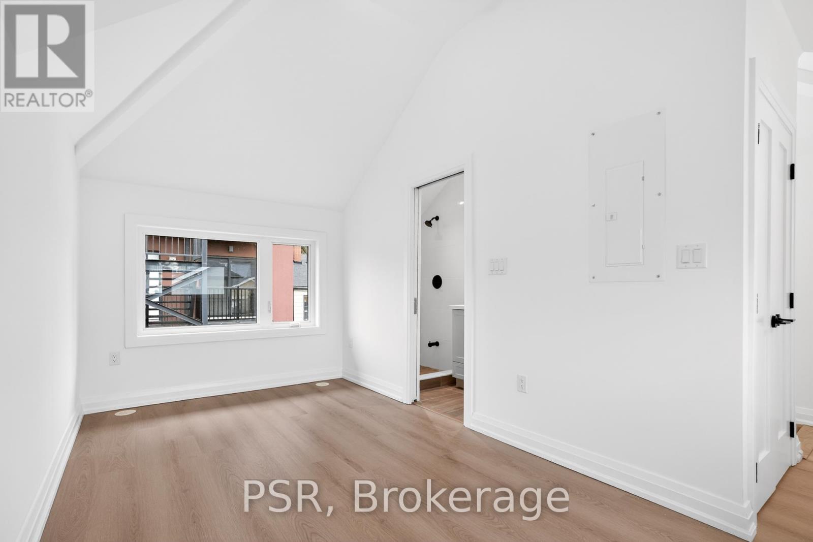 E - 218 Aileen Avenue, Toronto, Ontario  M6M 1G4 - Photo 22 - W13113720