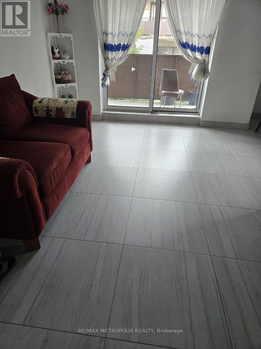 202 - 1445 Wilson Avenue, Toronto, Ontario  M3M 1J5 - Photo 2 - W13113742