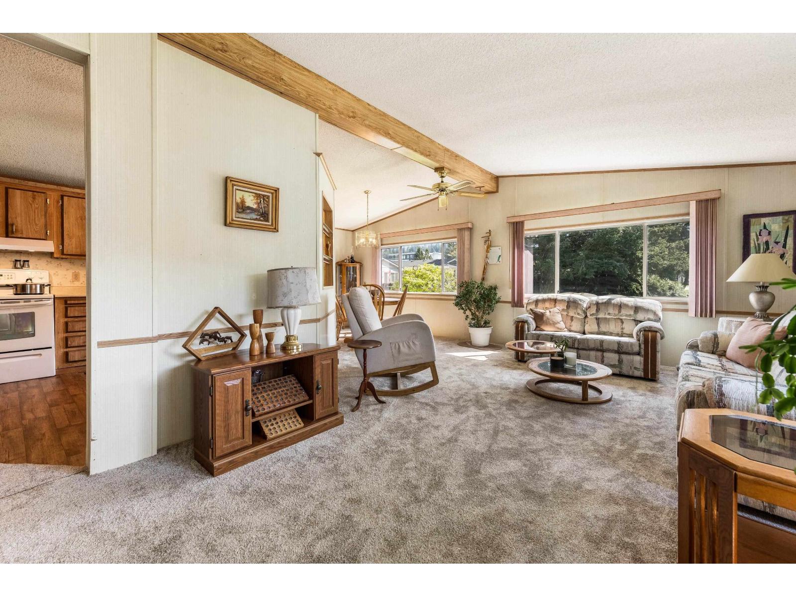 69 6035 Vedder Road, Sardis South, Chilliwack, British Columbia  V2R 1E5 - Photo 6 - R3122229