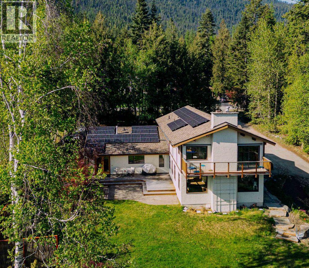3946 Macgregor Road W, Nelson, British Columbia  V1L 6M8 - Photo 24 - 10375037