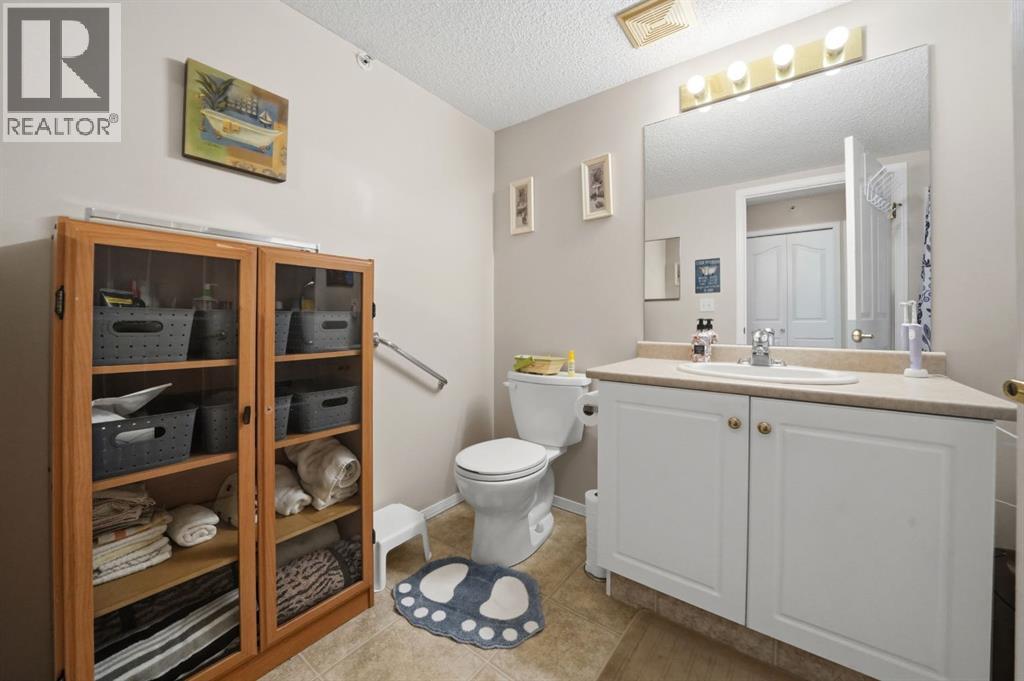 330, 56 Carroll Crescent, Red Deer, Alberta  T4P 3Y3 - Photo 10 - A2307430