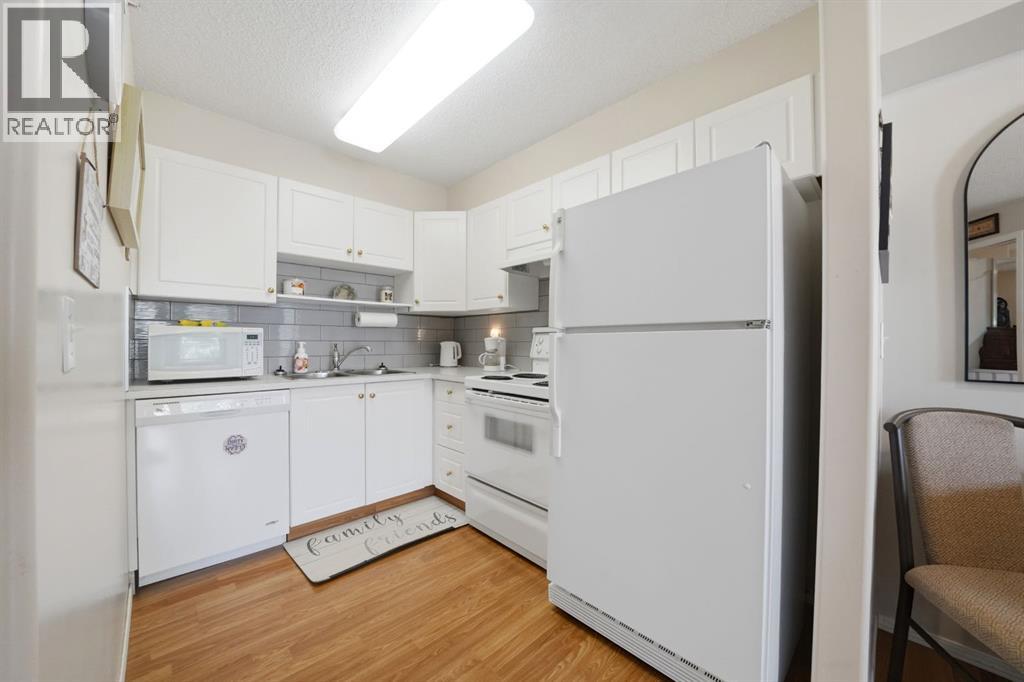 330, 56 Carroll Crescent, Red Deer, Alberta  T4P 3Y3 - Photo 8 - A2307430
