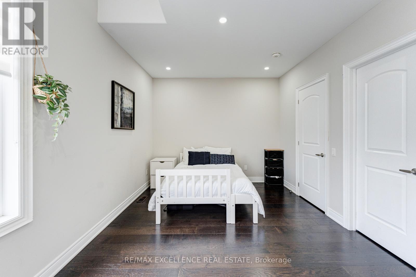 8 Settlers Field Road, Brampton, Ontario  L6X 5P2 - Photo 21 - W13113160