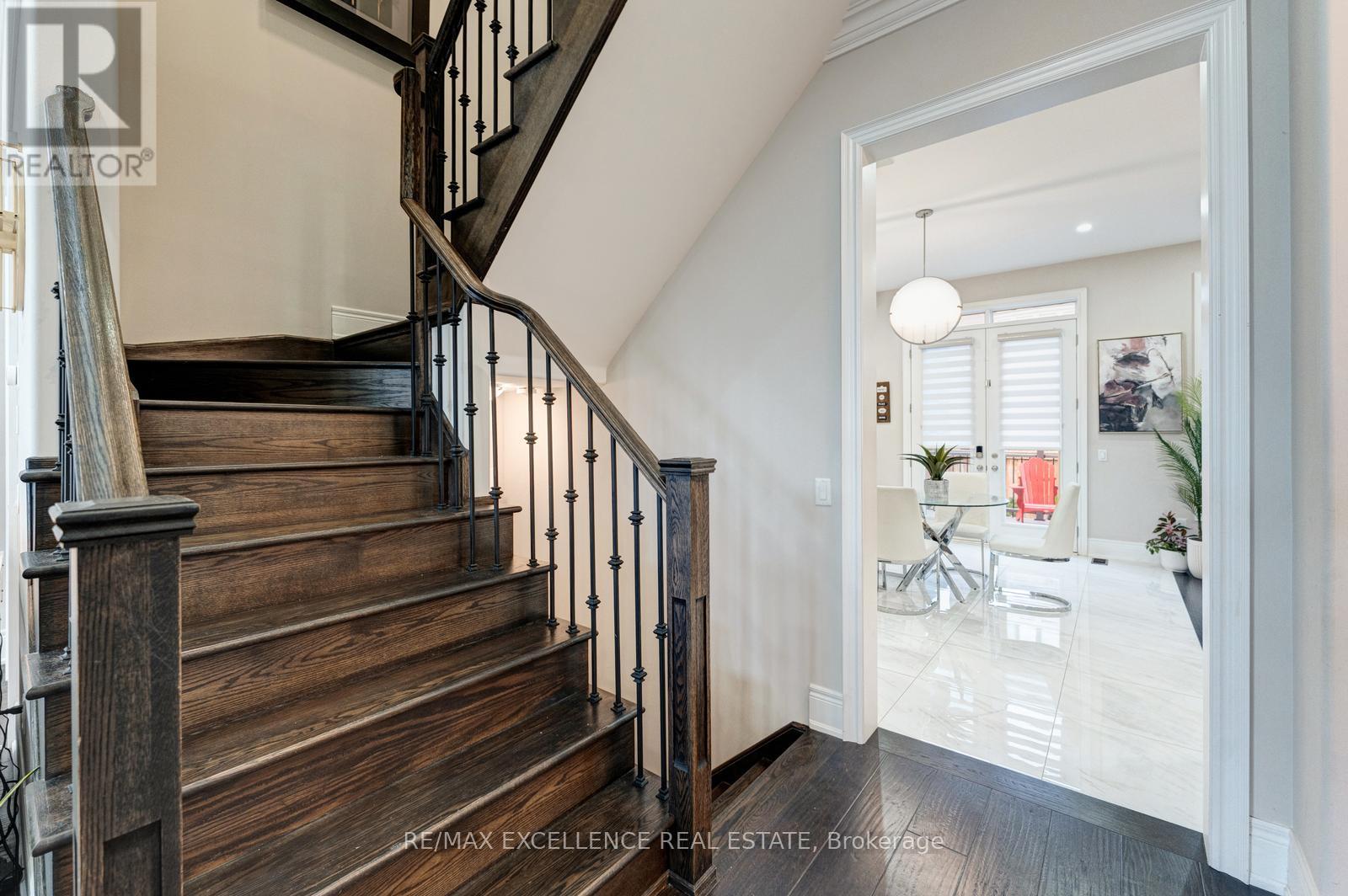 8 Settlers Field Road, Brampton, Ontario  L6X 5P2 - Photo 7 - W13113160