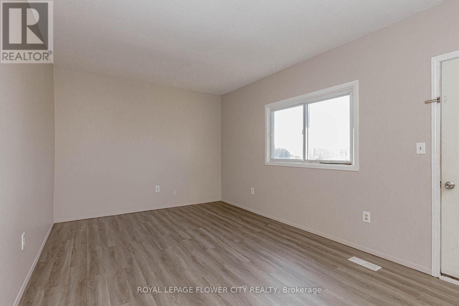 195 Denistoun Street, Welland, Ontario  L3C 6P1 - Photo 4 - X13113744