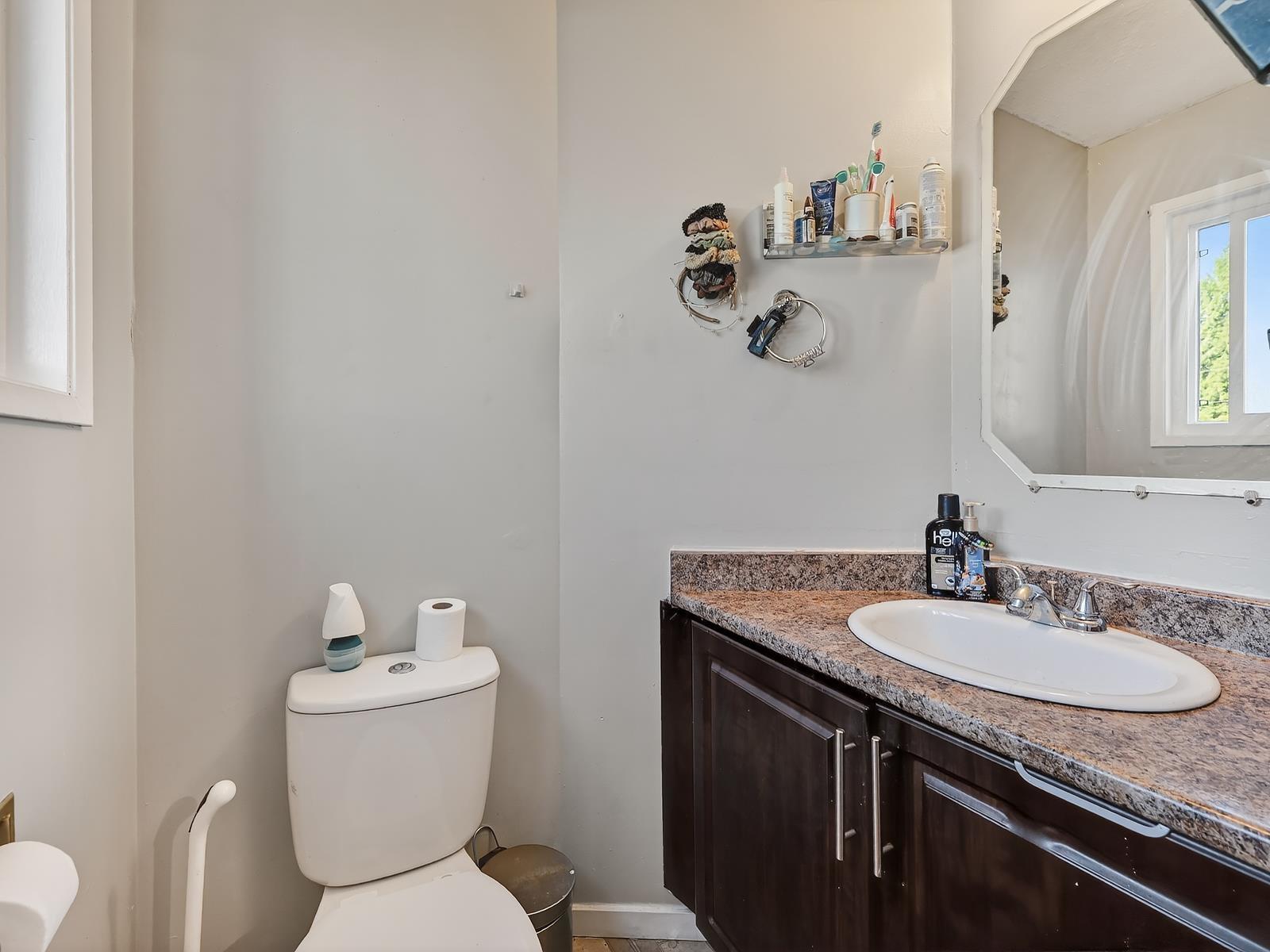 2068 Ridgeway Street, Abbotsford, British Columbia  V2T 3X7 - Photo 14 - R3122102