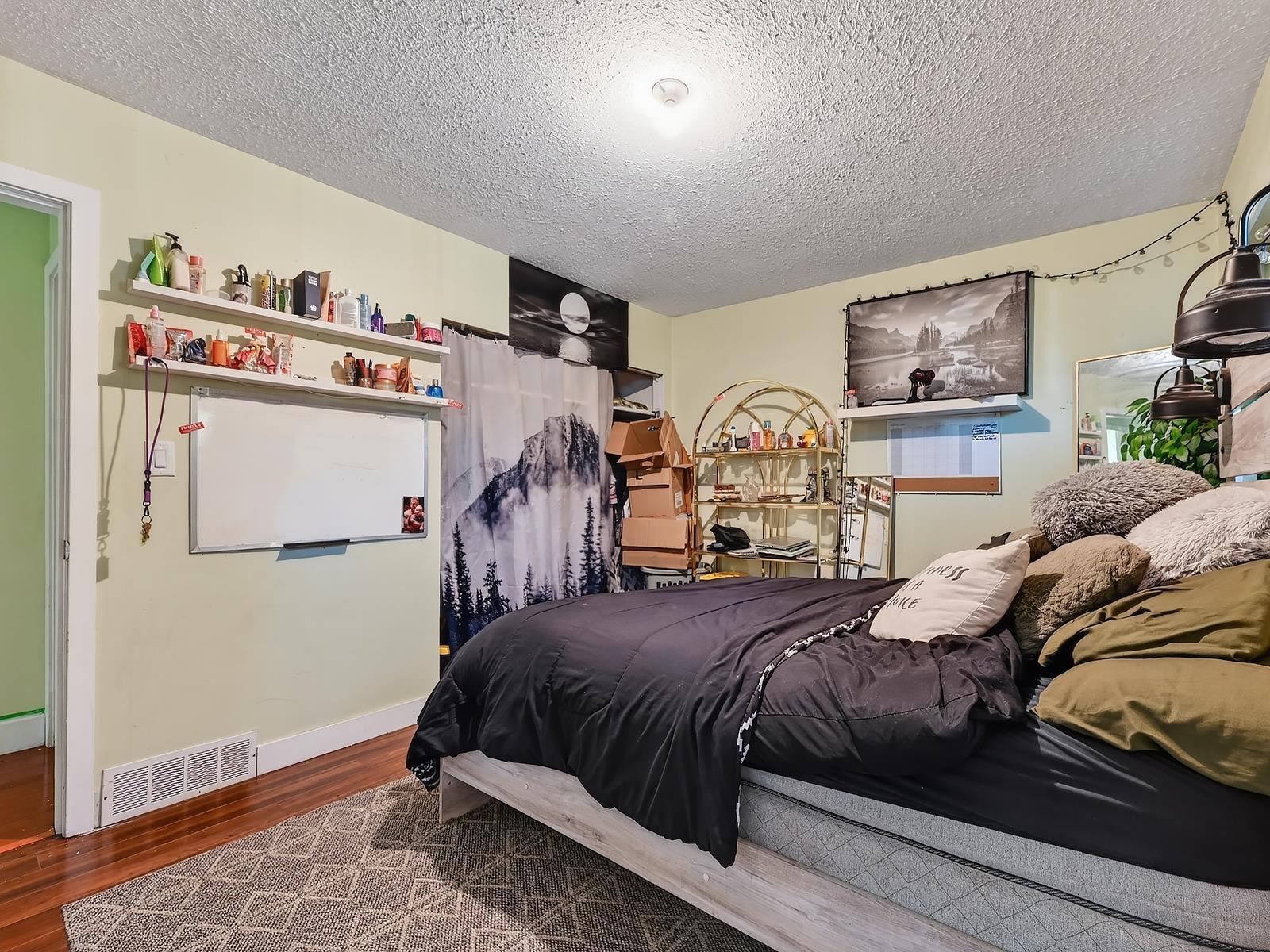 2068 Ridgeway Street, Abbotsford, British Columbia  V2T 3X7 - Photo 10 - R3122102