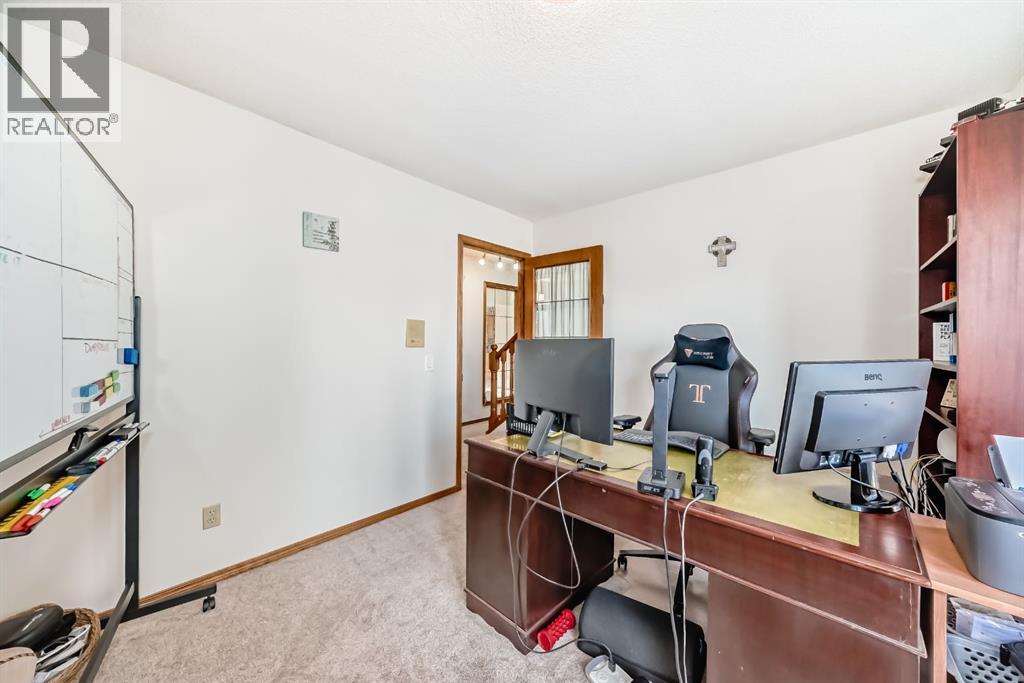 142 Edgeview Road Nw, Calgary, Alberta  T3A 4V1 - Photo 22 - A2296914