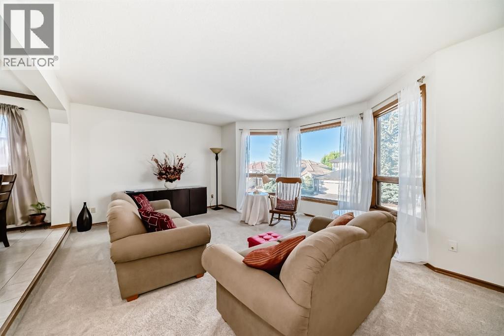 142 Edgeview Road Nw, Calgary, Alberta  T3A 4V1 - Photo 12 - A2296914