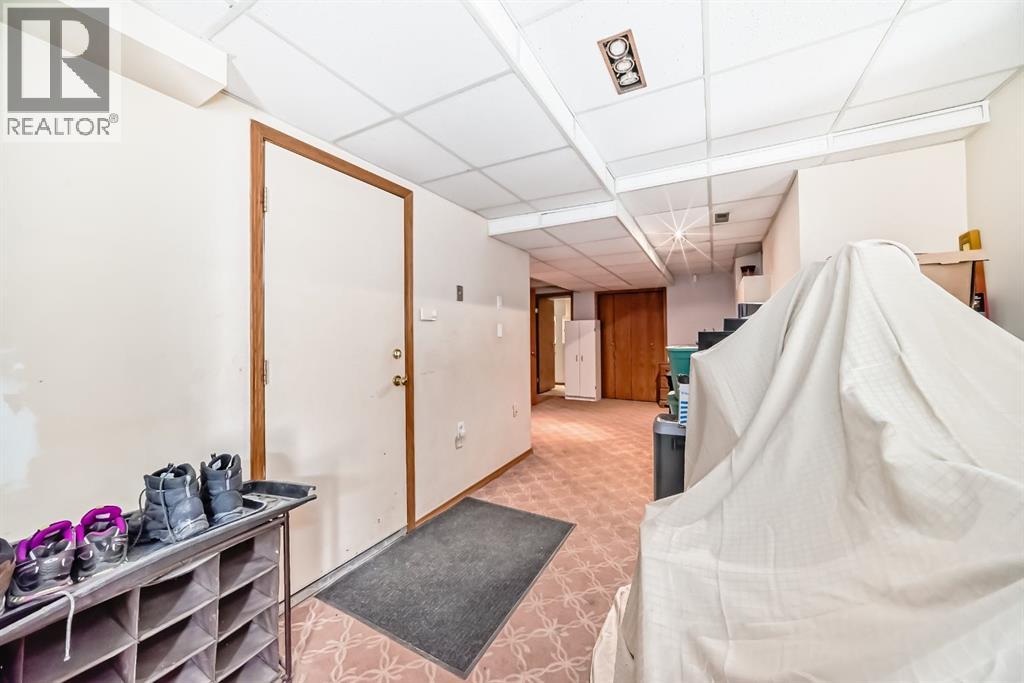 142 Edgeview Road Nw, Calgary, Alberta  T3A 4V1 - Photo 40 - A2296914