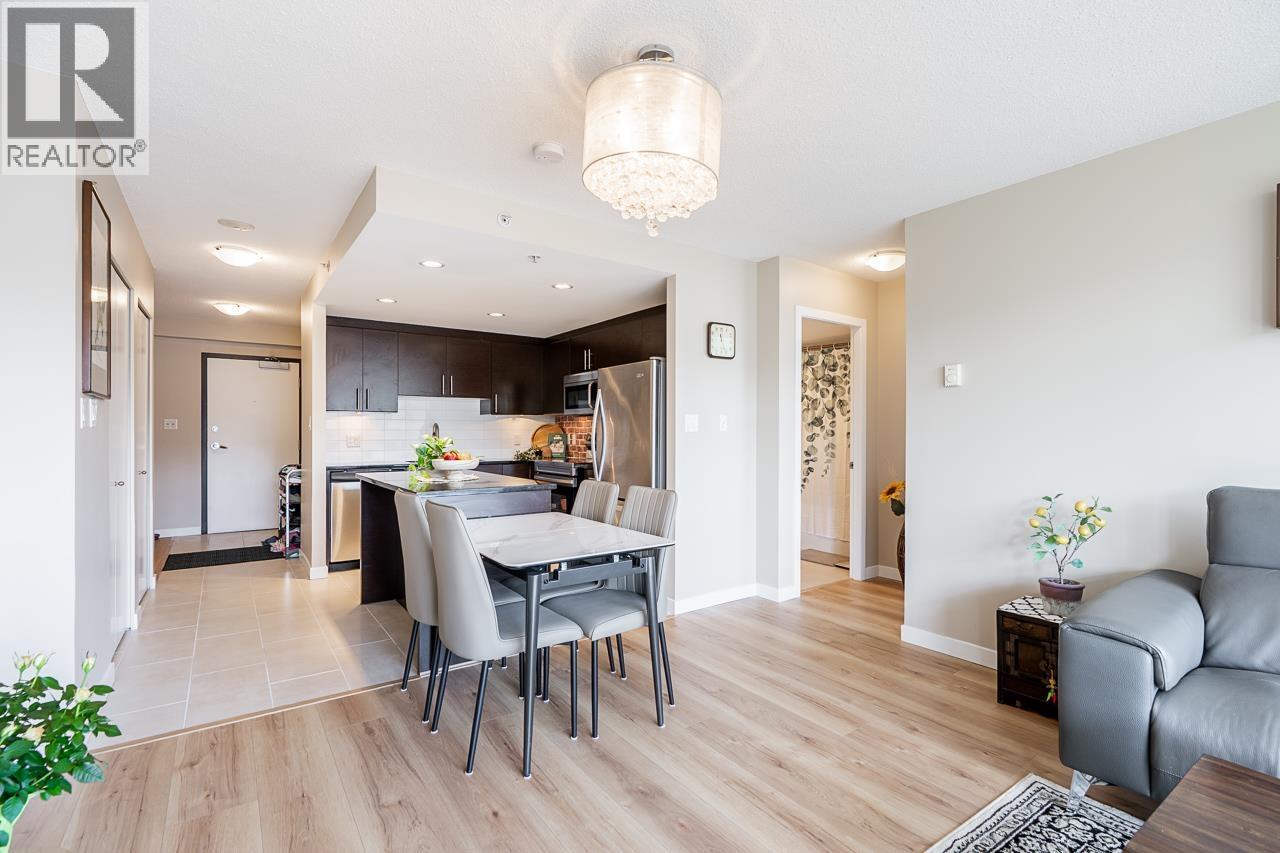 304 575 Delestre Avenue, Coquitlam, British Columbia  V3K 0A6 - Photo 4 - R3122231