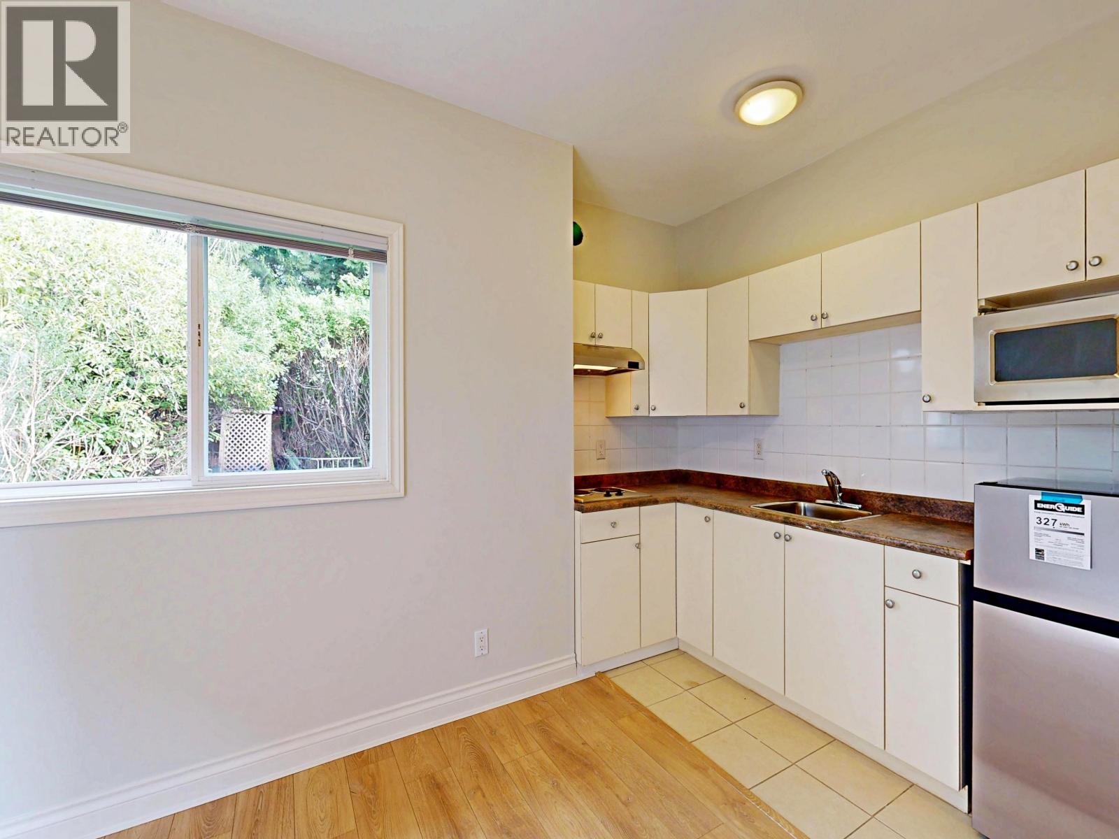 7440 Ludlow Place, Richmond, British Columbia  V7C 2Z6 - Photo 35 - R3104620
