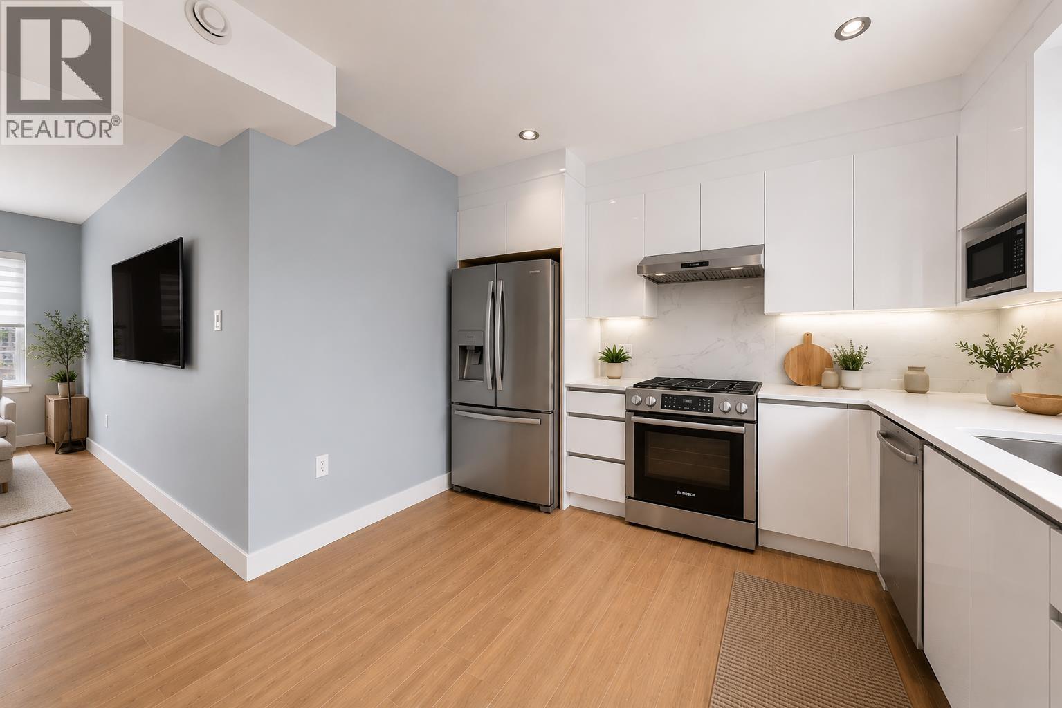 2 2559 W King Edward Avenue, Vancouver, British Columbia  V6L 1T5 - Photo 12 - R3110233