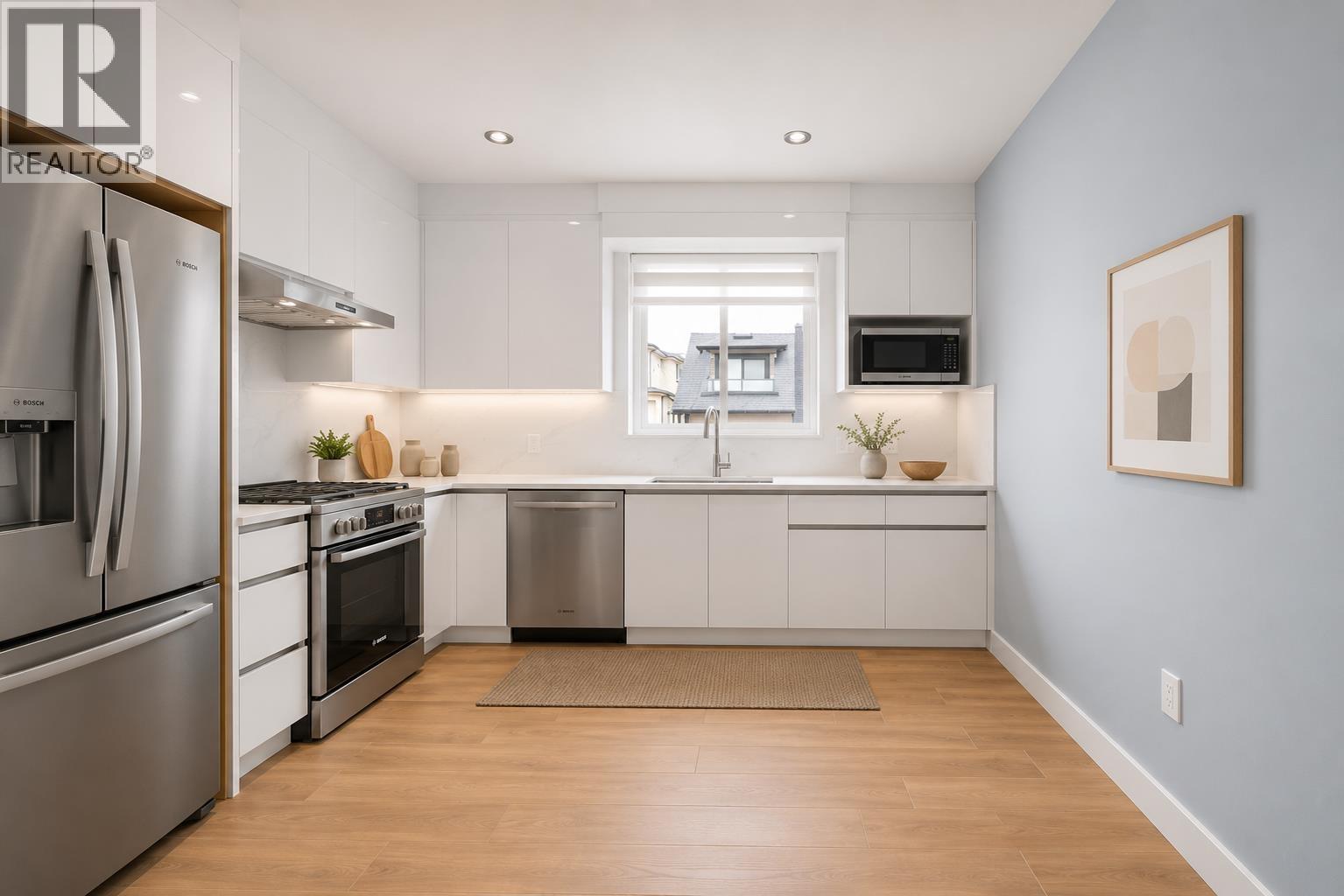2 2559 W King Edward Avenue, Vancouver, British Columbia  V6L 1T5 - Photo 11 - R3110233