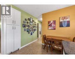 361 2 Street SE