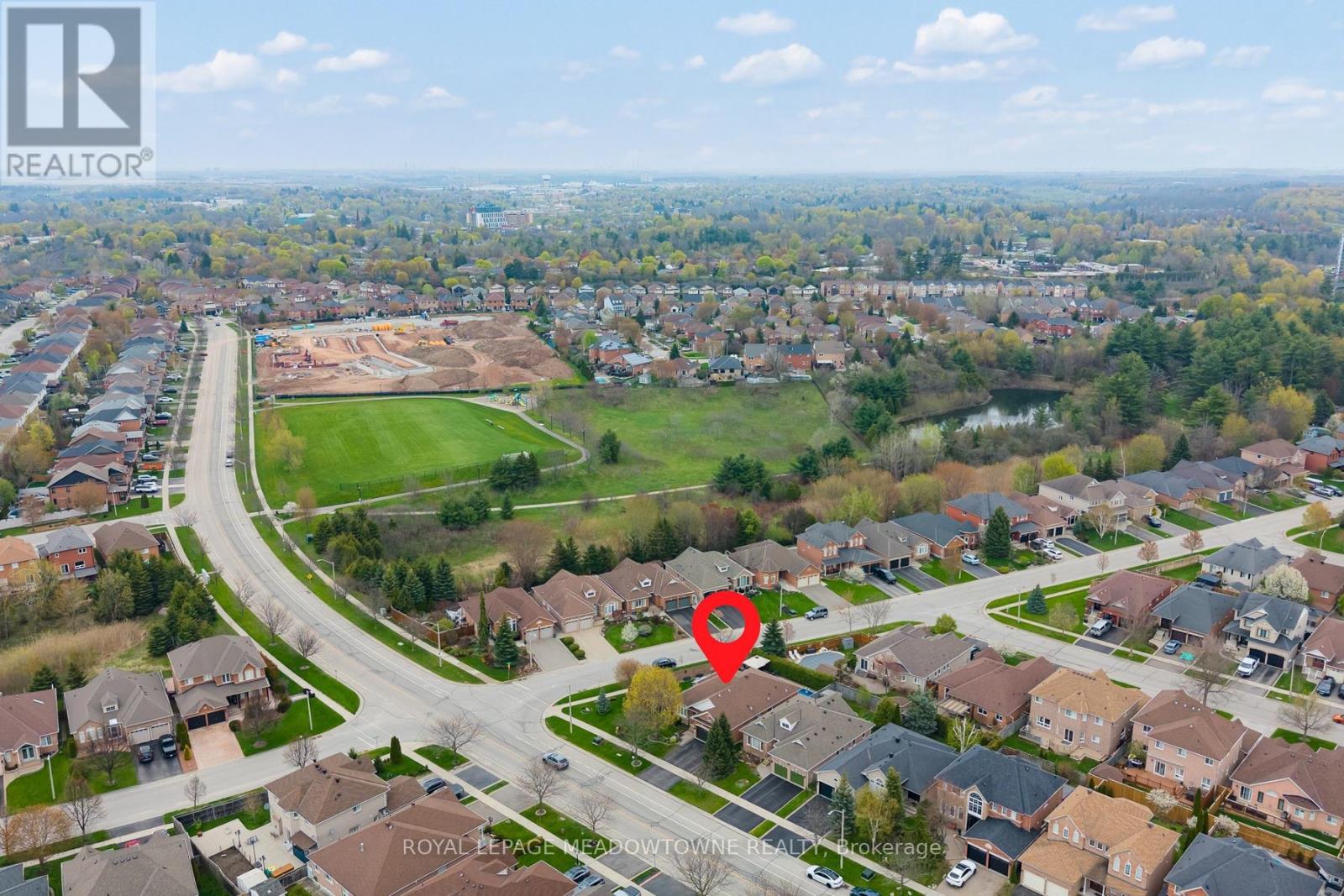 22 Berton Boulevard, Halton Hills, Ontario  L7G 6A5 - Photo 46 - W13113752
