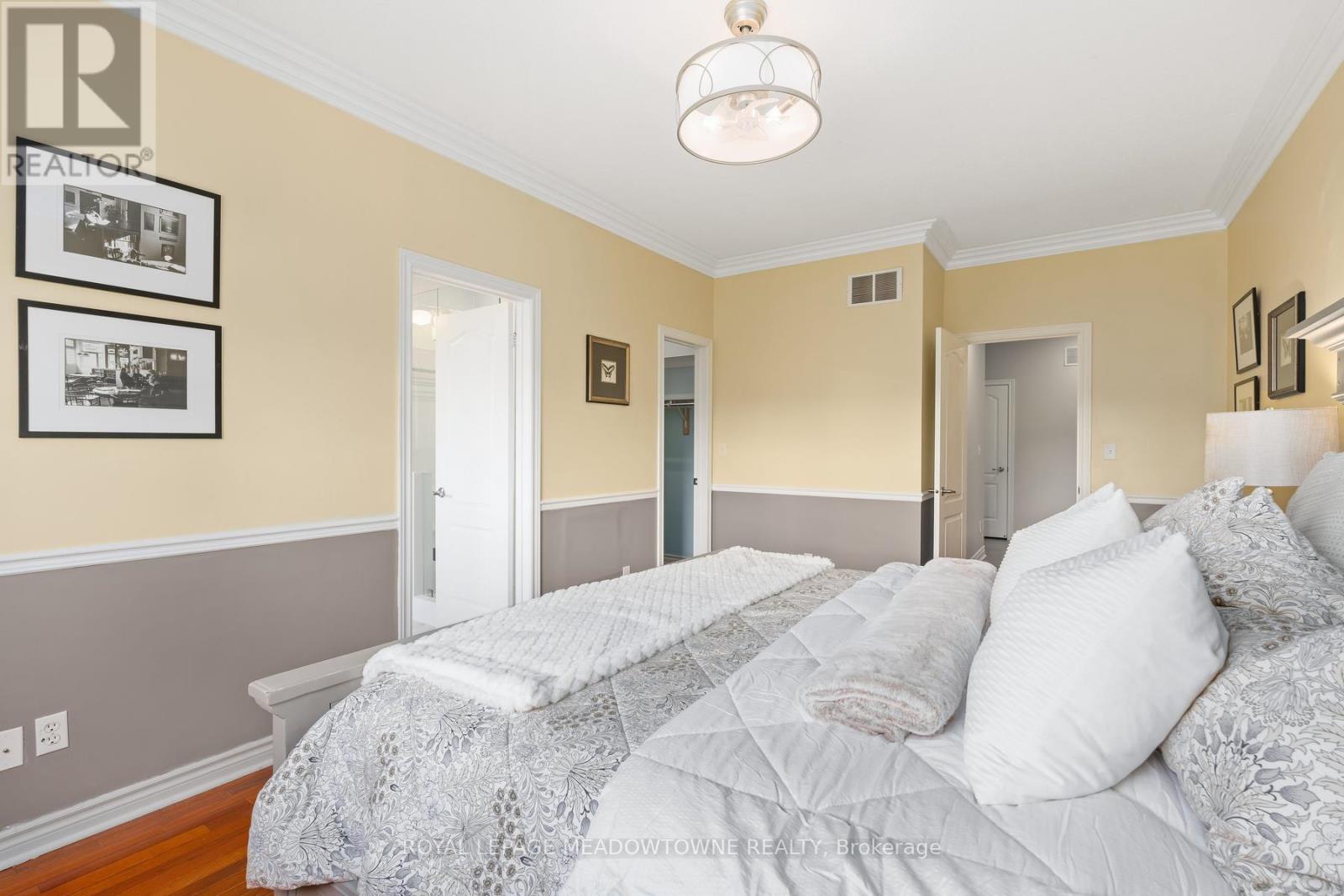 22 Berton Boulevard, Halton Hills, Ontario  L7G 6A5 - Photo 14 - W13113752
