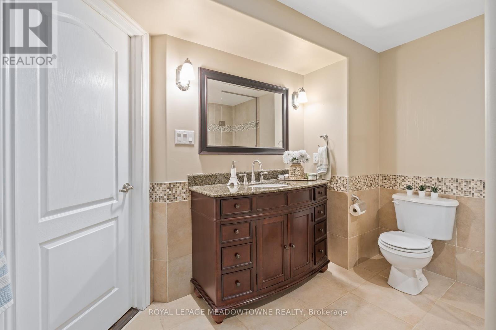 22 Berton Boulevard, Halton Hills, Ontario  L7G 6A5 - Photo 32 - W13113752