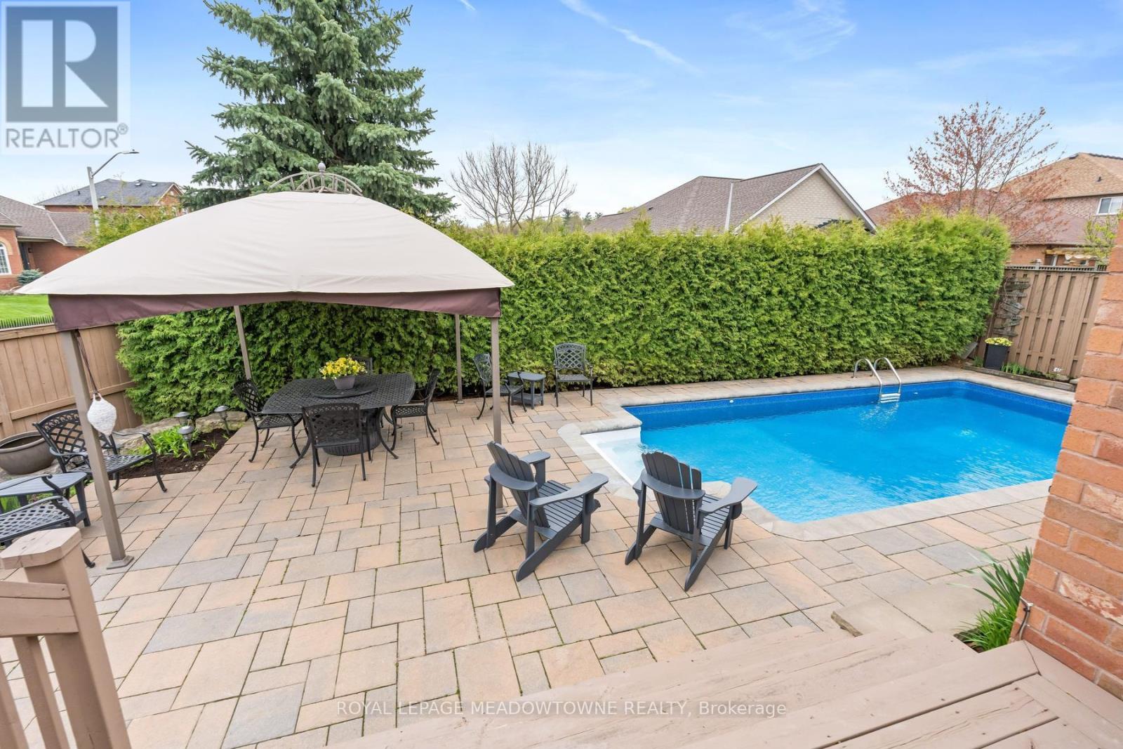 22 Berton Boulevard, Halton Hills, Ontario  L7G 6A5 - Photo 35 - W13113752