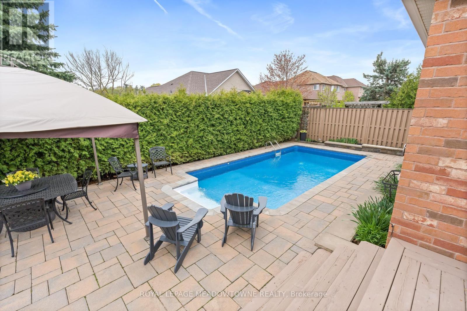 22 Berton Boulevard, Halton Hills, Ontario  L7G 6A5 - Photo 36 - W13113752
