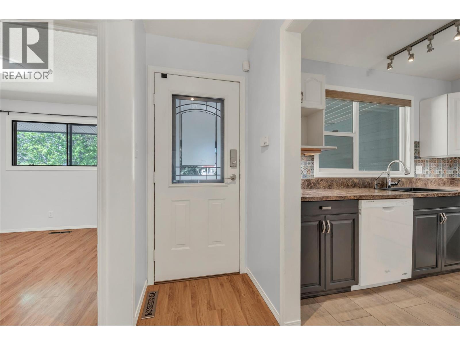 7717 Prairie Valley Road Unit# 104, Summerland, British Columbia  V0H 1Z4 - Photo 3 - 10387022