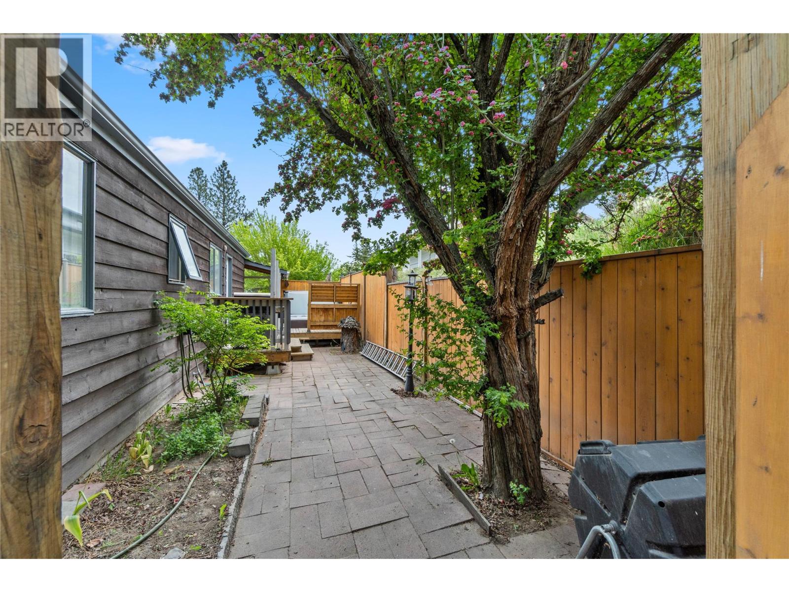 5315 Morris Place, Kamloops, British Columbia  V2C 5S3 - Photo 38 - 10387015