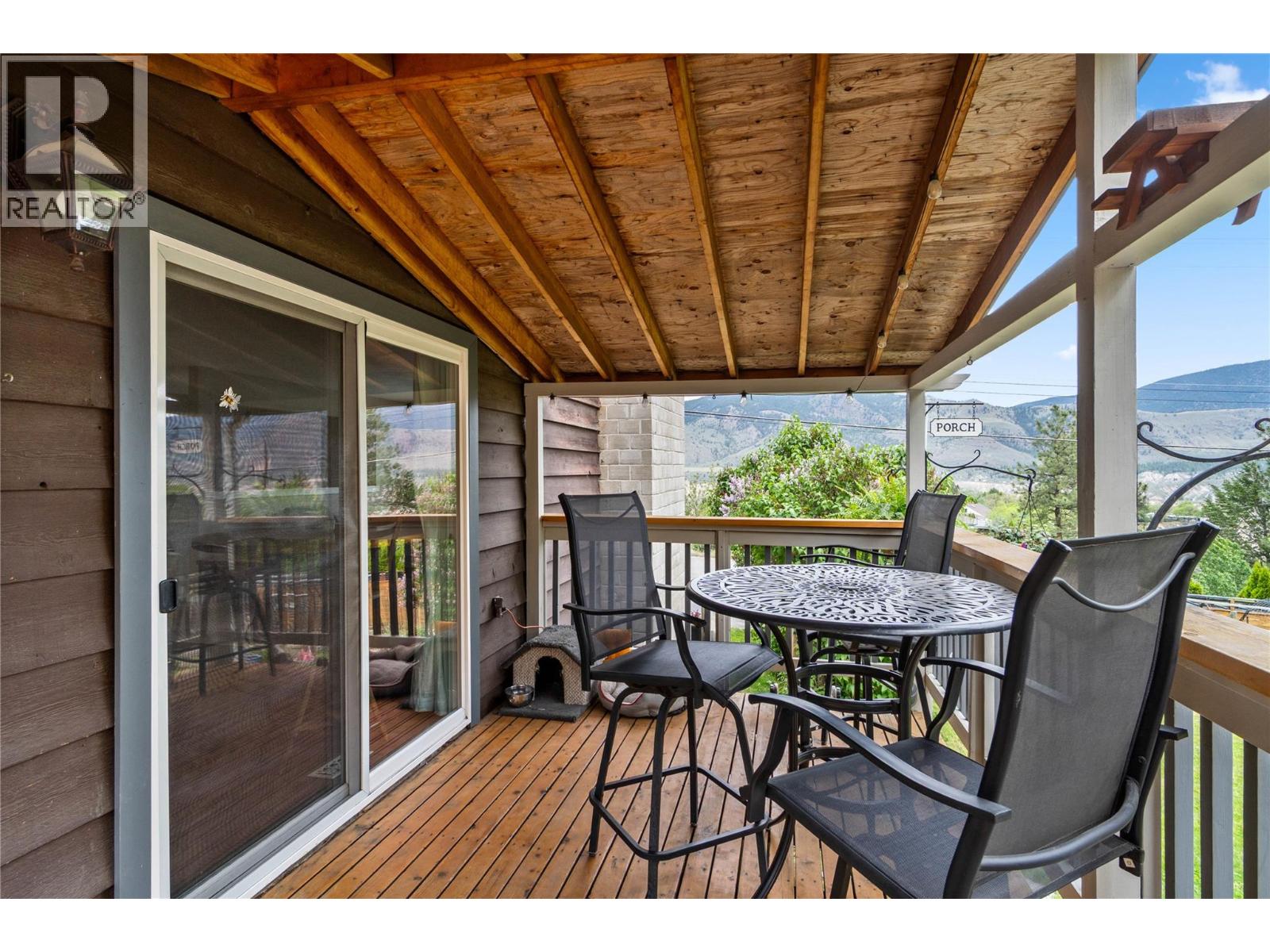 5315 Morris Place, Kamloops, British Columbia  V2C 5S3 - Photo 9 - 10387015