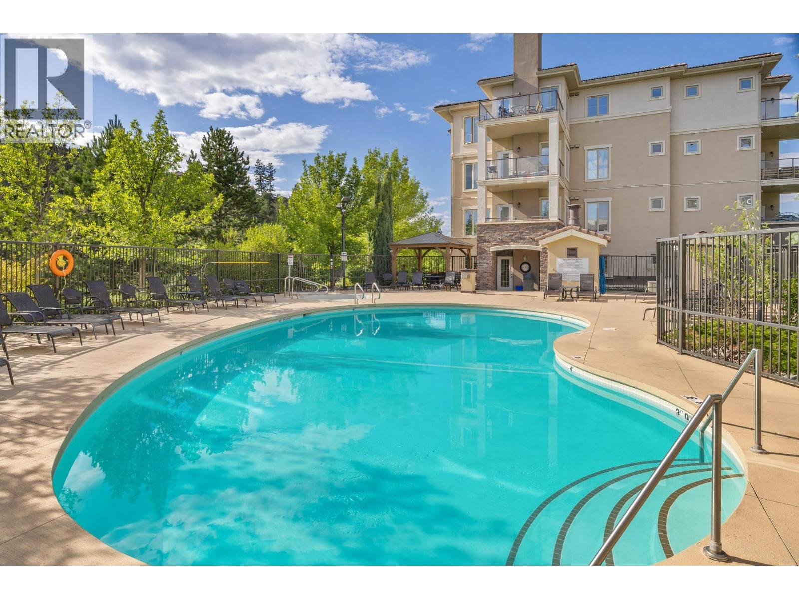 1312 - 1875 Country Club Drive, University District, Kelowna